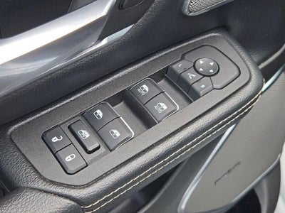 2025 RAM 1500 Laramie 4x4 Crew Cab 5'7" Box