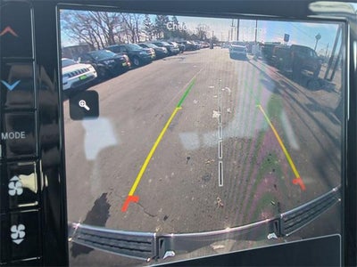 2023 RAM 1500 Laramie 4x4 Crew Cab 5'7" Box