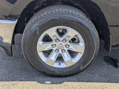 2023 RAM 1500 Laramie 4x4 Crew Cab 5'7" Box