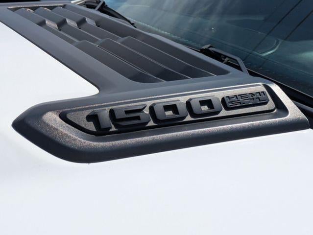 2022 RAM 1500 Laramie 4x4 Crew Cab 5'7" Box