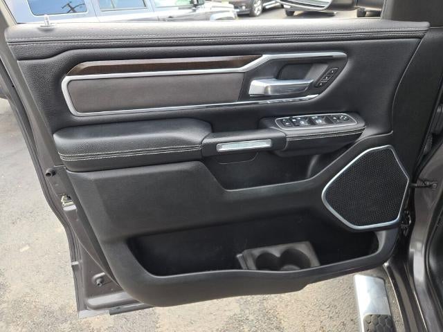 2022 RAM 1500 Laramie 4x4 Crew Cab 6'4" Box