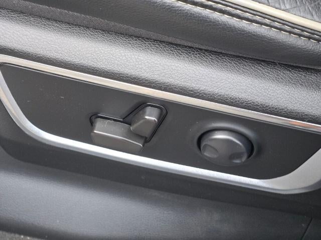 2022 RAM 1500 Laramie 4x4 Crew Cab 6'4" Box