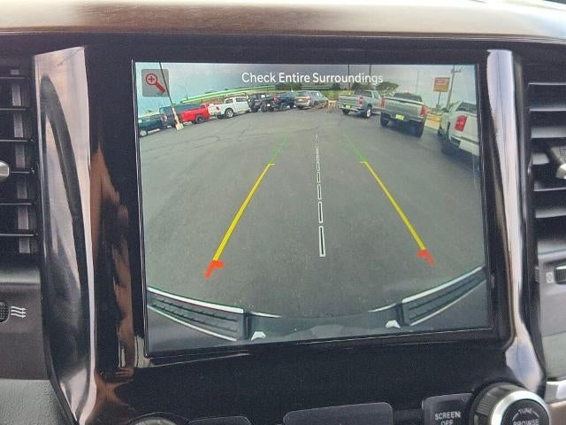 2022 RAM 1500 Laramie 4x4 Crew Cab 6'4" Box