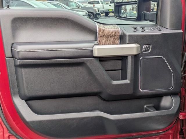 2019 Ford Super Duty F-250 SRW LARIAT 4WD Crew Cab 6.75' Box