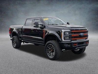 2023 Ford Super Duty F-250 SRW LARIAT 4WD Crew Cab 6.75' Box