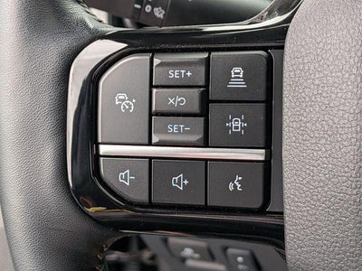 2023 Ford Super Duty F-250 SRW LARIAT 4WD Crew Cab 6.75' Box