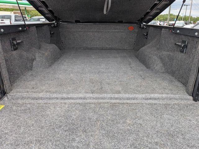 2023 Ford Super Duty F-250 SRW LARIAT 4WD Crew Cab 6.75' Box