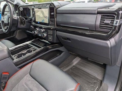 2023 Ford Super Duty F-250 SRW LARIAT 4WD Crew Cab 6.75' Box