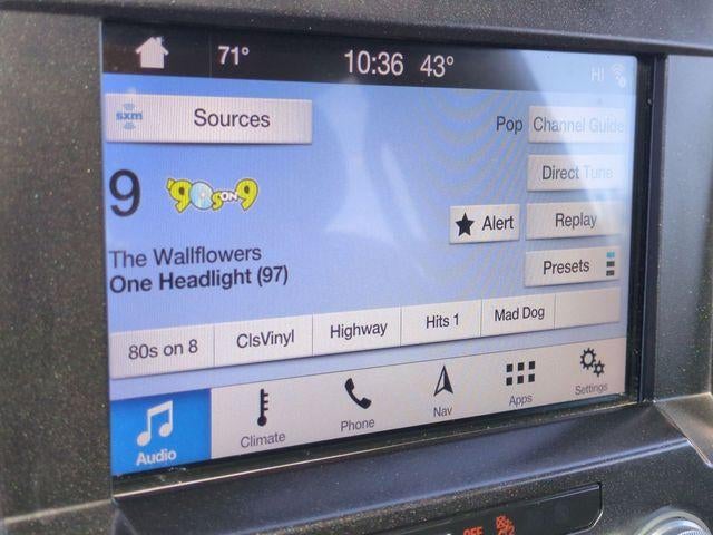 2016 Ford F-150 4WD SuperCrew 5-1/2 Ft Box Lariat