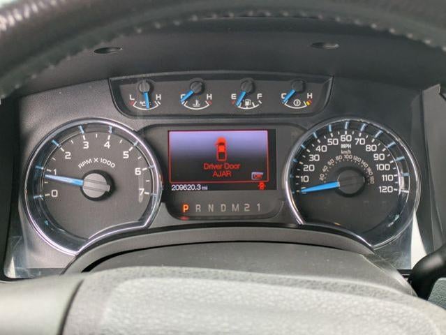 2013 Ford F-150 4WD SuperCrew 5-1/2 Ft Box XLT