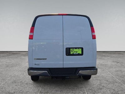 2025 Chevrolet Express Cargo Van 3500 Regular Wheelbase Rear-Wheel Drive