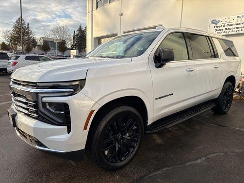 2025 Chevrolet Suburban 4WD Premier