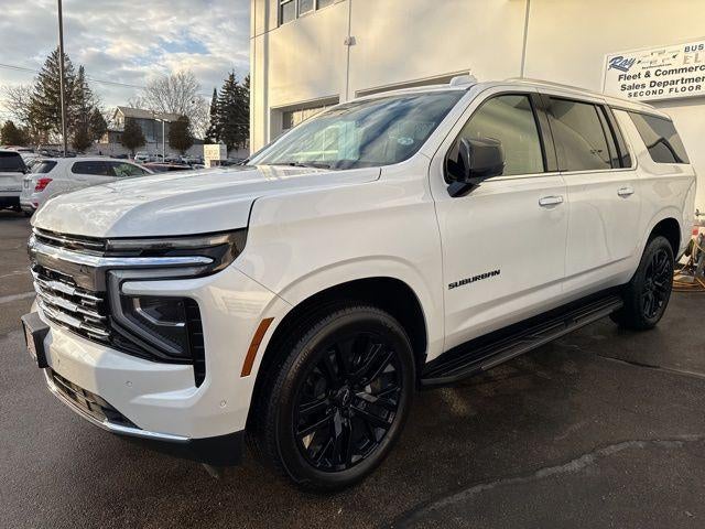 2025 Chevrolet Suburban 4WD Premier