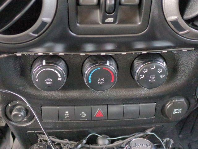 2011 Jeep Wrangler Unlimited 4WD 4dr Sport