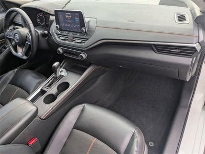 2019 Nissan Altima 2.5 SR Sedan