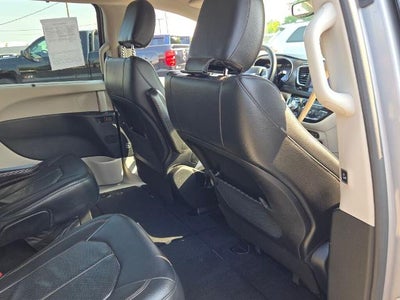 2020 Chrysler Pacifica Touring L FWD
