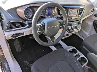 2023 Chrysler Voyager LX FWD