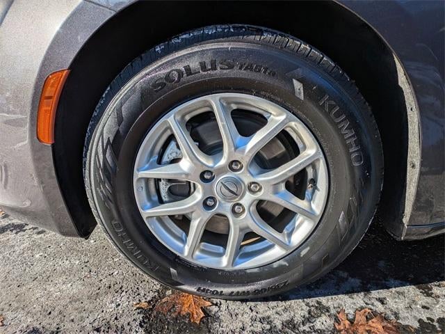 2023 Chrysler Voyager LX FWD