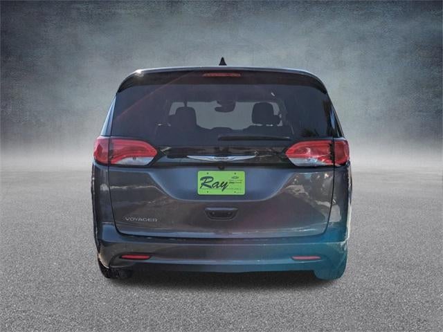 2023 Chrysler Voyager LX FWD