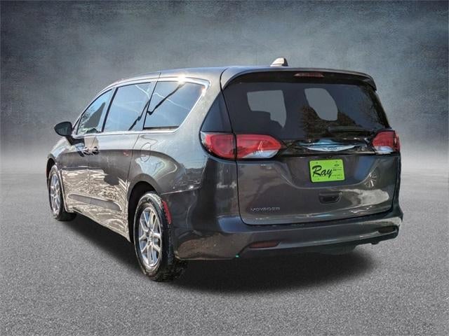 2023 Chrysler Voyager LX FWD