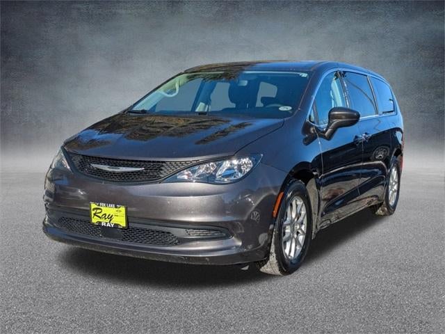 2023 Chrysler Voyager LX FWD
