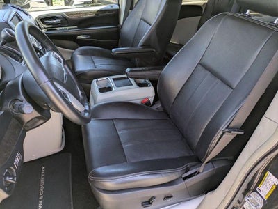 2016 Chrysler Town & Country 4dr Wgn Touring-L