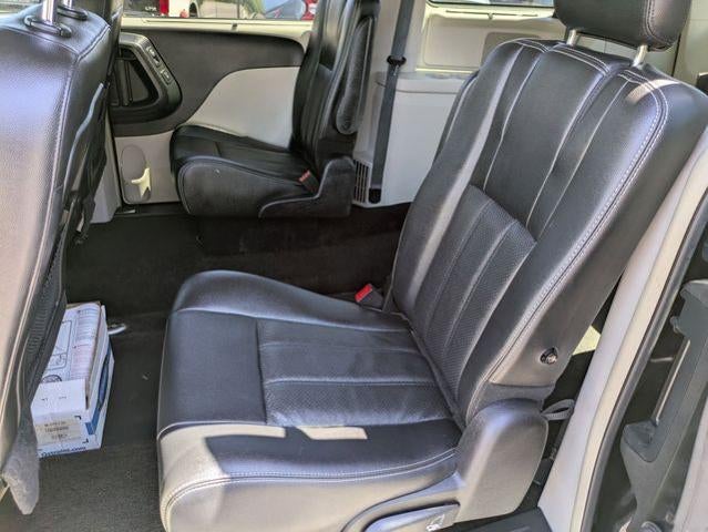 2016 Chrysler Town & Country 4dr Wgn Touring-L