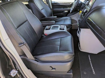 2016 Chrysler Town & Country 4dr Wgn Touring-L
