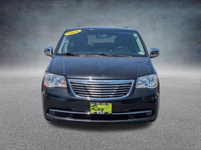 2016 Chrysler Town & Country 4dr Wgn Touring-L