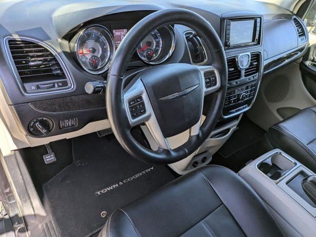 2016 Chrysler Town & Country 4dr Wgn Touring-L