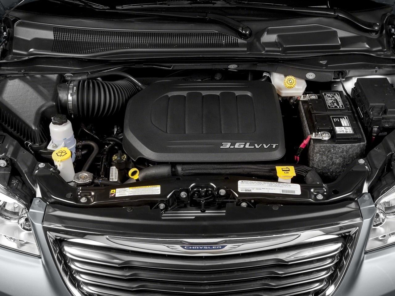 2016 Chrysler Town & Country 4dr Wgn Touring-L