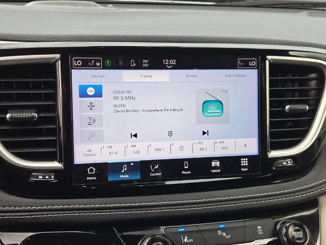2023 Chrysler Pacifica Hybrid Touring L FWD