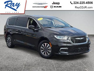 2023 Chrysler Pacifica Hybrid Touring L FWD