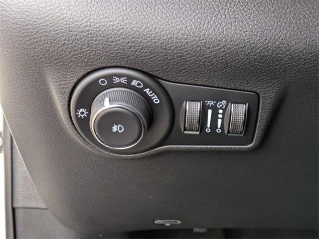 2026 Jeep Compass Latitude 4x4 *Ltd Avail*