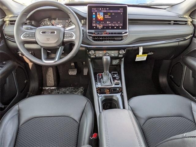 2026 Jeep Compass Latitude 4x4 *Ltd Avail*