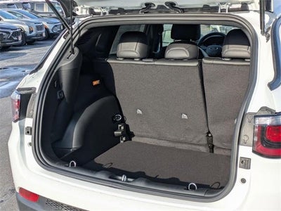 2026 Jeep Compass Latitude 4x4 *Ltd Avail*