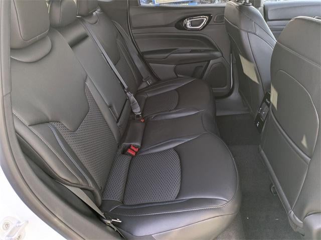 2026 Jeep Compass Latitude 4x4 *Ltd Avail*