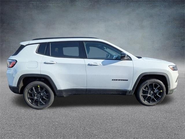 2026 Jeep Compass Latitude 4x4 *Ltd Avail*