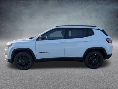2026 Jeep Compass Latitude 4x4 *Ltd Avail*