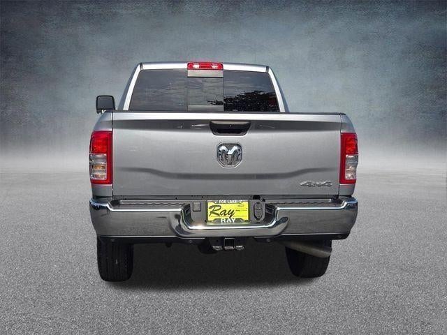 2024 RAM 3500 Tradesman 4x4 Crew Cab 6'4" Box