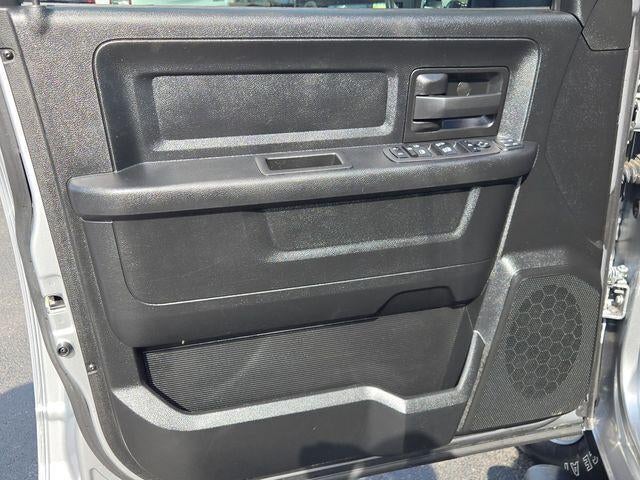 2024 RAM 3500 Tradesman 4x4 Crew Cab 6'4" Box
