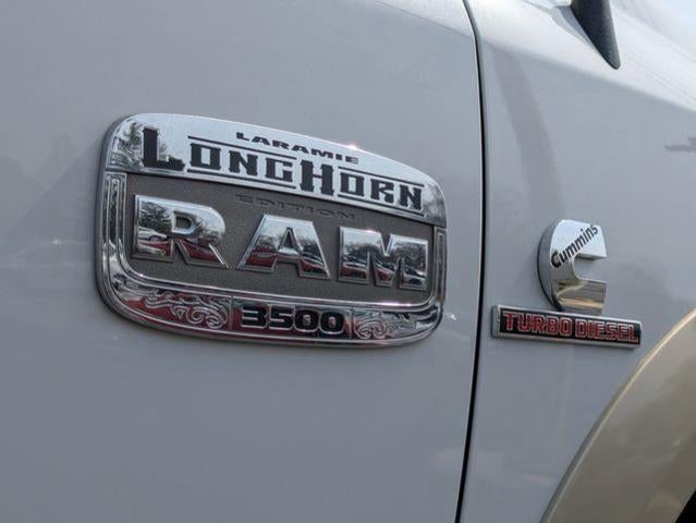 2017 RAM 3500 Laramie Longhorn 4x4 Crew Cab 8' Box