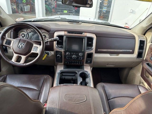 2017 RAM 3500 Laramie Longhorn 4x4 Crew Cab 8' Box