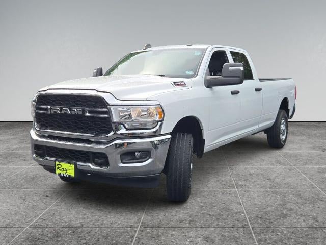 2024 RAM 2500 Tradesman 4x4 Crew Cab 8' Box