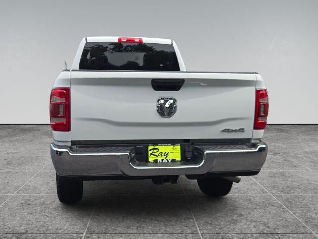 2024 RAM 2500 Tradesman 4x4 Crew Cab 8' Box