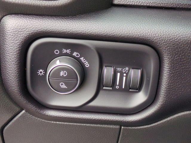 2022 RAM 2500 Laramie 4x4 Mega Cab 6'4" Box