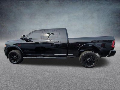 2022 RAM 2500 Laramie 4x4 Mega Cab 6'4" Box
