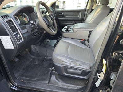 2015 RAM 5500 4WD Crew Cab 173" WB 60" CA Tradesman
