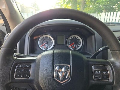 2015 RAM 5500 4WD Crew Cab 173" WB 60" CA Tradesman