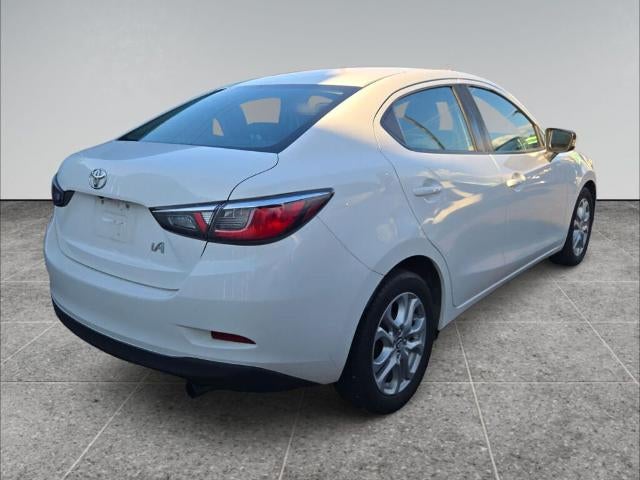 2017 Toyota Yaris iA Auto (Natl)